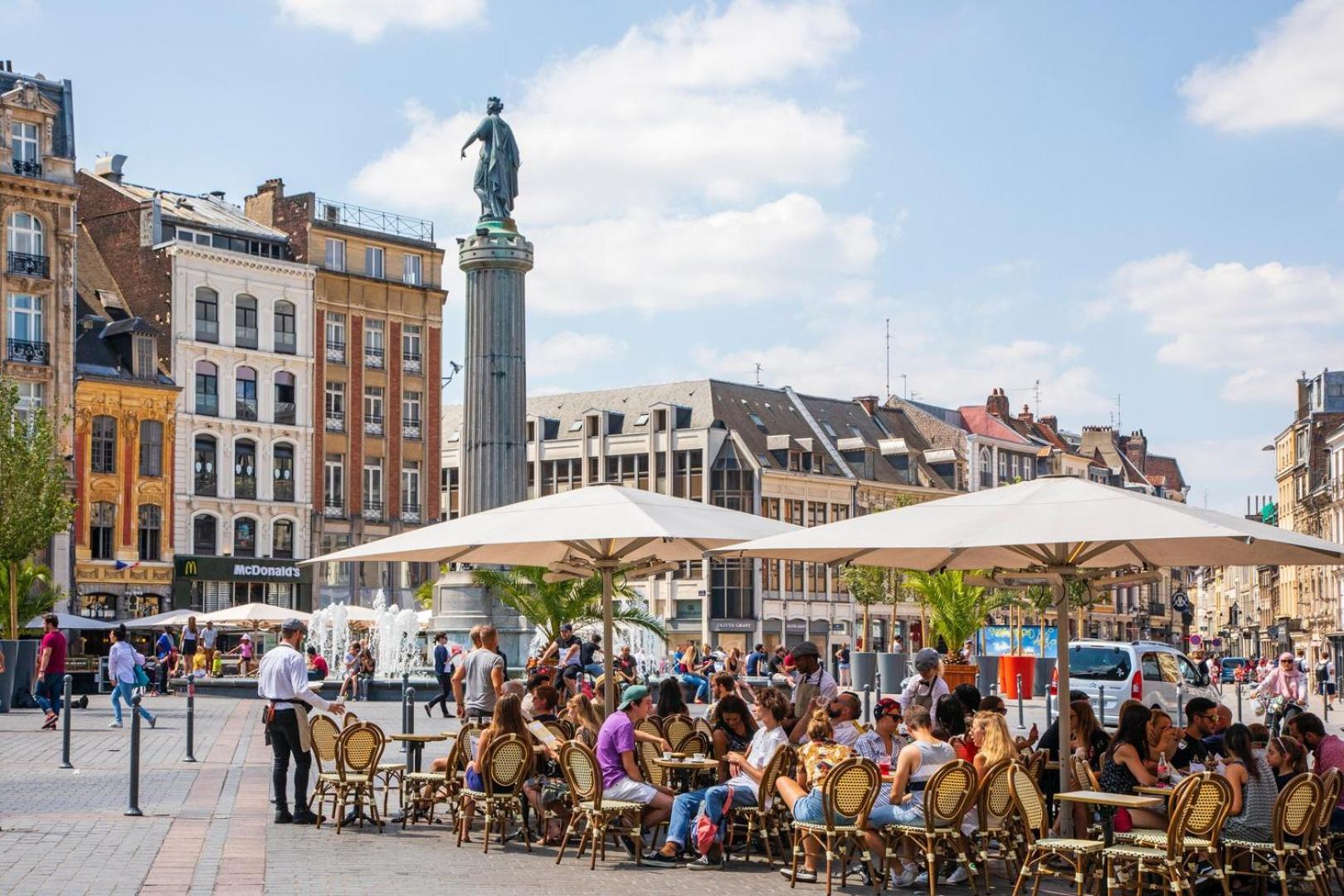 Old Lille - Functional Studio At The Quai Du Wault Bagian luar foto